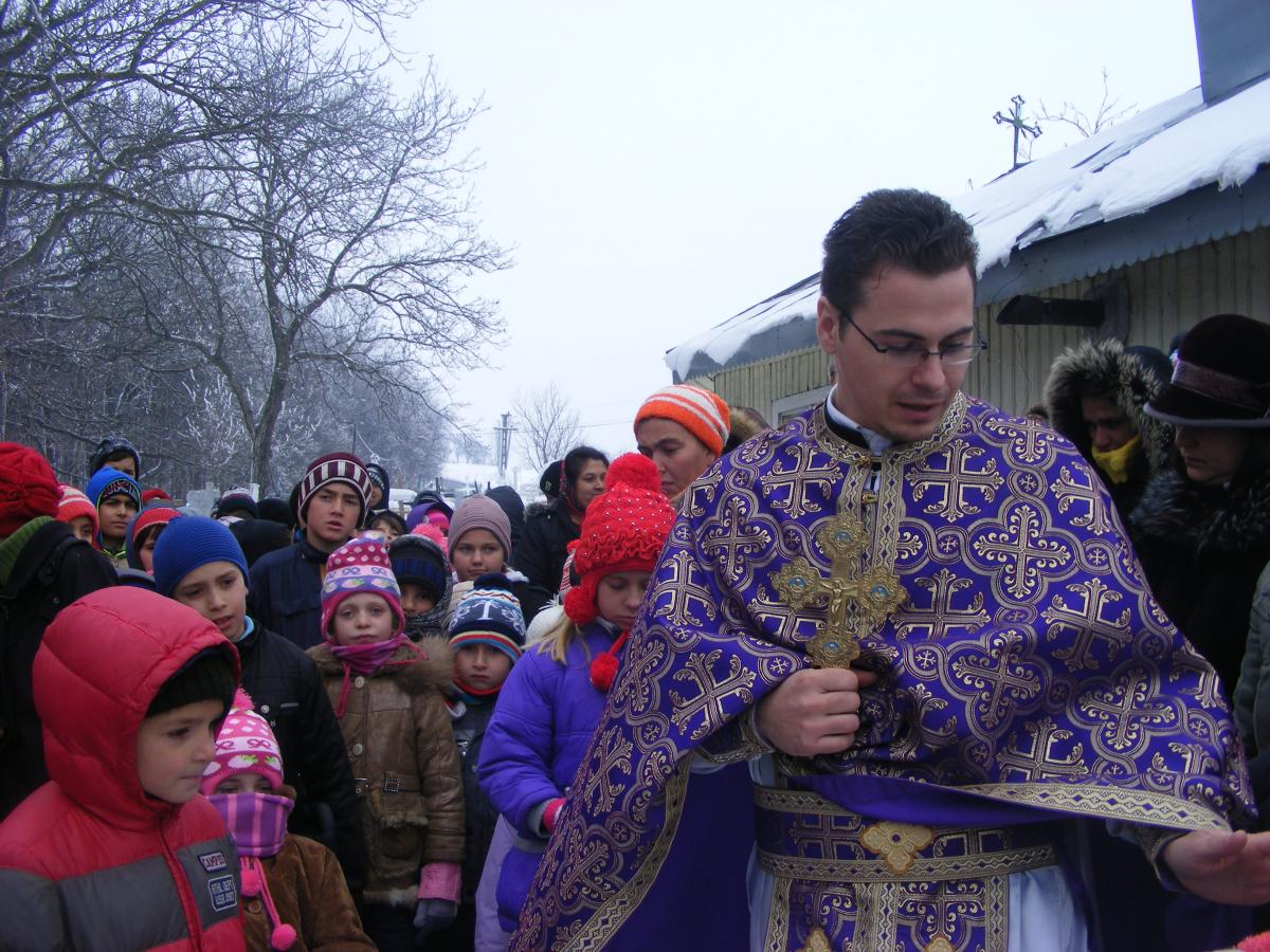 Asteptand pe Mos Craciun 3