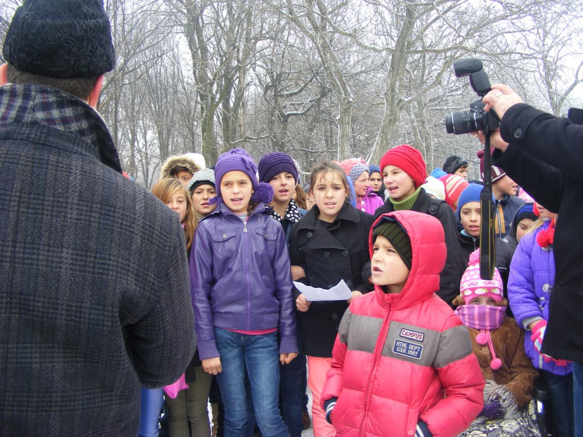 Asteptand pe Mos Craciun 5